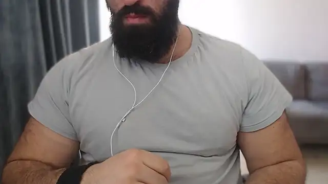 hugemachohandsome online show from 11-22-25, 11:31