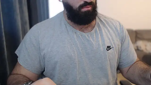 hugemachohandsome online show from 11-27-25, 08:37