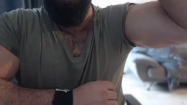 hugemachohandsome online show from 10-11-25, 10:16