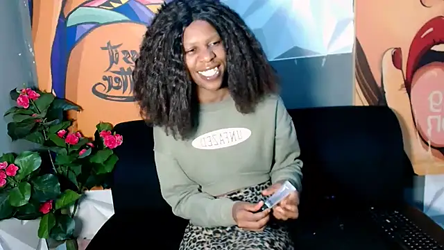 Snapshot of Ebonystormxxx chatting on 10-05-25, 05:14 Ebonystormxxx online show from 10-05-25, 05:14