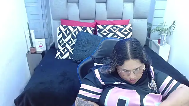 evelin zaens online show from 03-27-26, 08:26