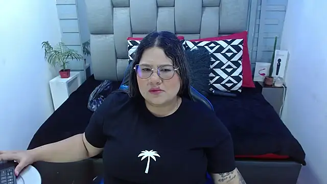 evelin zaens online show from 03-19-26, 06:02