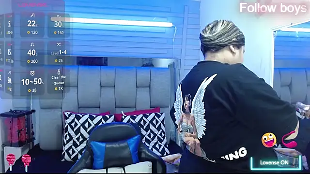 evelin zaens online show from 10-13-25, 05:20