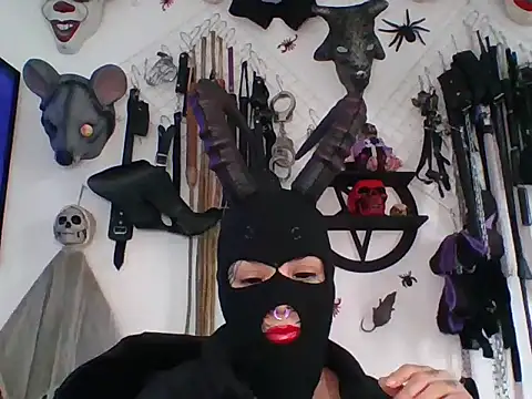 FeticheMacabre online show from 06-14-26, 05:47