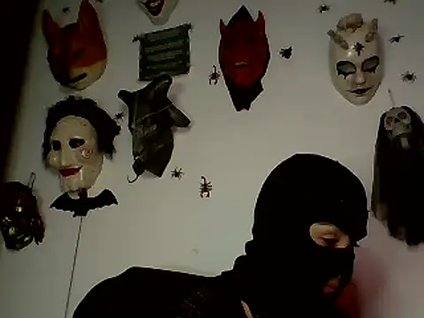 Snapshot of FeticheMacabre chatting on 12-10-24, 12:50 FeticheMacabre online show from 12-10-24, 12:50