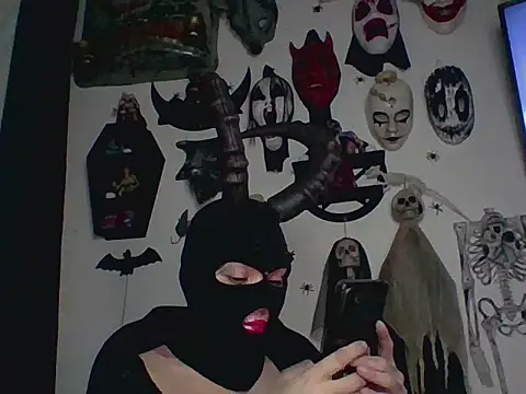 FeticheMacabre online show from 01-10-26, 05:47