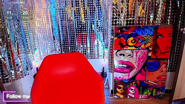 LatexDevil Blondie online show from 11-15-25, 04:44