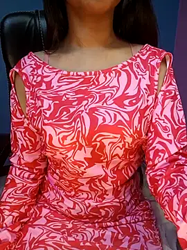 Snapshot of Aditi_1 chatting on 09-12-25, 02:44 Aditi 1 online show from 09-12-25, 02:44