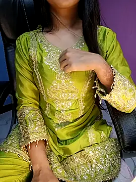 Snapshot of Aditi_1 chatting on 10-19-25, 03:48 Aditi 1 online show from 10-19-25, 03:48