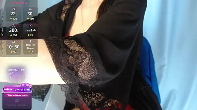 Snapshot of LaraStone__ chatting on 02-01-25, 08:29 LaraStone online show from 02-01-25, 08:29