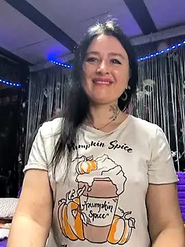 KikiXRed online show from 04-01-26, 04:36