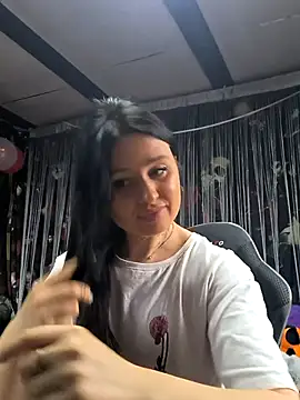 KikiXRed online show from 03-20-26, 10:27