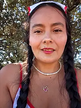 bellapaty online show from 10-18-25, 10:28