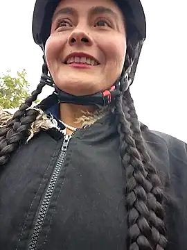 bellapaty online show from 10-13-25, 08:38