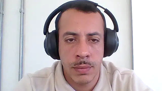 MachoScorpionCaralho online show from 05-29-26, 12:00