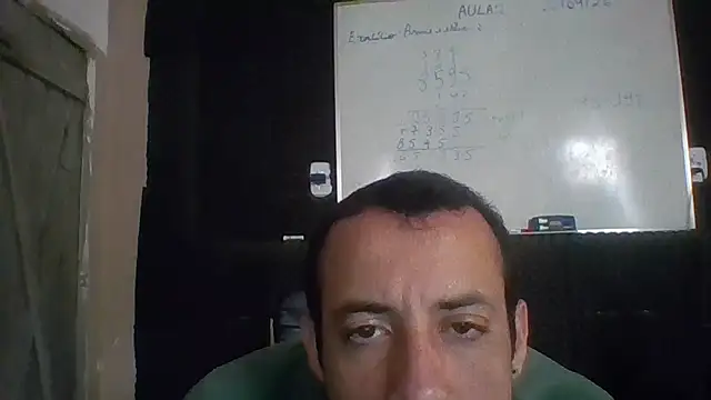 Snapshot of MachoScorpionCaralho chatting on 06-11-26, 12:02 MachoScorpionCaralho online show from 06-11-26, 12:02