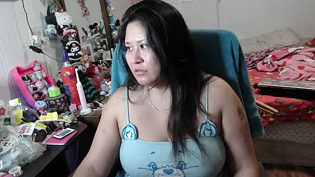 Snapshot of Cupcakecutie449 chatting on 07-28-26, 09:17 Cupcakecutie449 online show from 07-28-26, 09:17