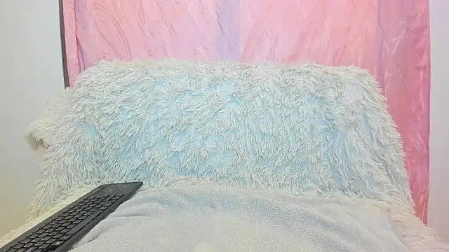 iisabella gonzalez online show from 11-10-25, 05:45