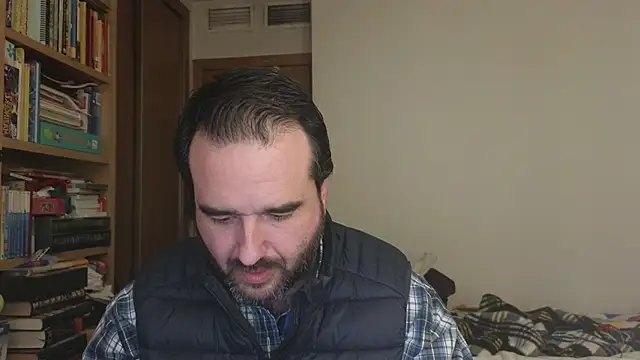 curiosillo83 online show from 03-13-26, 04:12