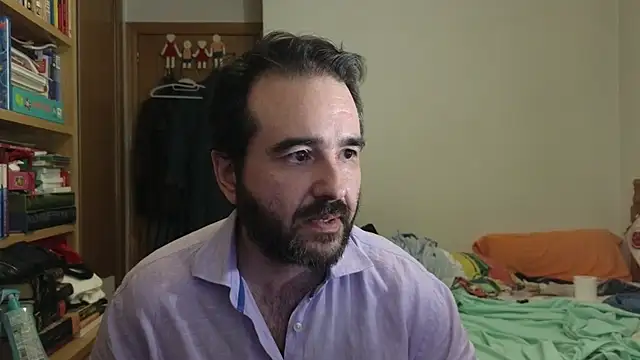 Snapshot of curiosillo83 chatting on 07-16-26, 01:52 curiosillo83 online show from 07-16-26, 01:52