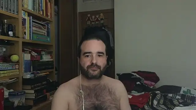 Snapshot of curiosillo83 chatting on 11-23-25, 04:44 curiosillo83 online show from 11-23-25, 04:44