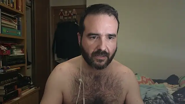 Snapshot of curiosillo83 chatting on 11-08-25, 11:41 curiosillo83 online show from 11-08-25, 11:41