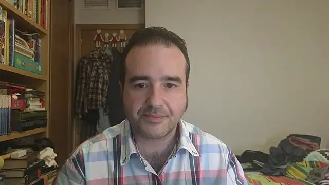 curiosillo83 online show from 05-14-26, 03:42