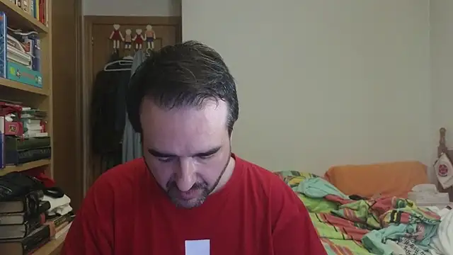 Snapshot of curiosillo83 chatting on 06-23-26, 08:01 curiosillo83 online show from 06-23-26, 08:01