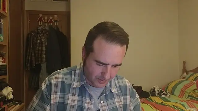 curiosillo83 online show from 05-12-26, 03:07