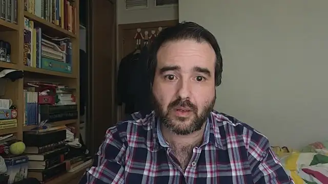 curiosillo83 online show from 03-18-26, 06:20