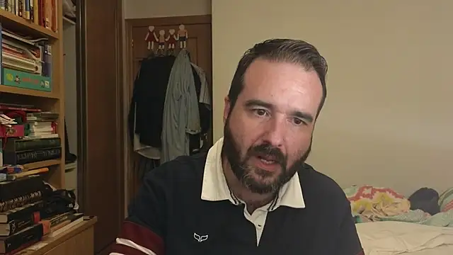 Snapshot of curiosillo83 chatting on 11-10-25, 04:45 curiosillo83 online show from 11-10-25, 04:45