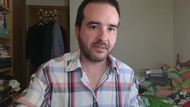curiosillo83 online show from 05-26-26, 03:10