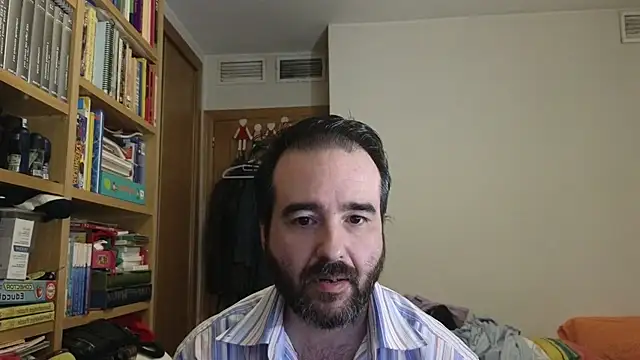 Snapshot of curiosillo83 chatting on 07-18-26, 09:51 curiosillo83 online show from 07-18-26, 09:51