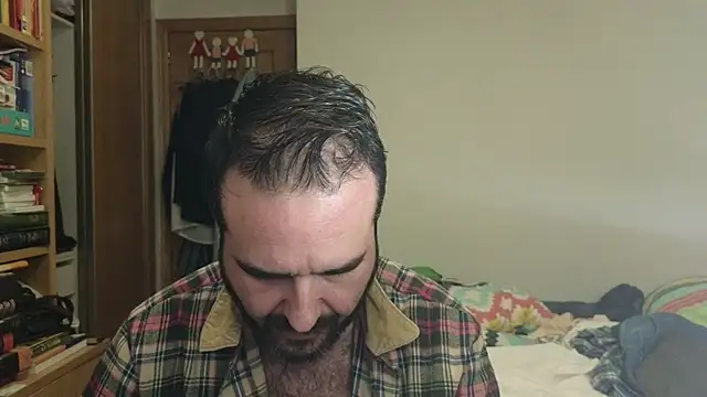 Snapshot of curiosillo83 chatting on 11-09-25, 02:32 curiosillo83 online show from 11-09-25, 02:32