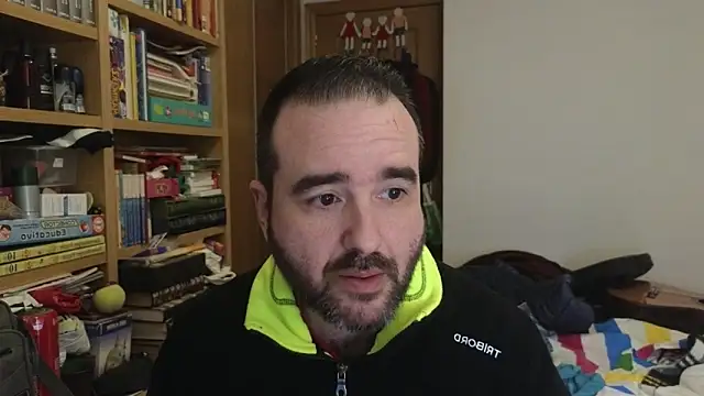 curiosillo83 online show from 04-03-26, 08:32