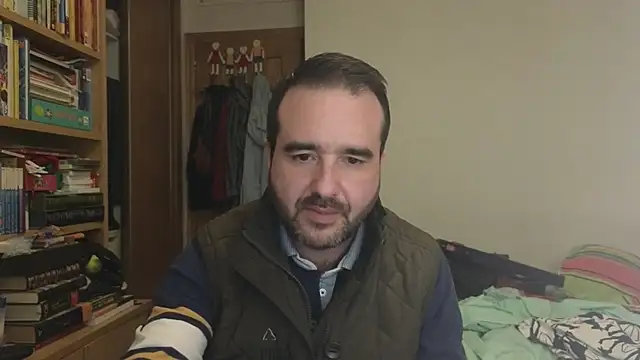 Snapshot of curiosillo83 chatting on 01-14-26, 03:37 curiosillo83 online show from 01-14-26, 03:37