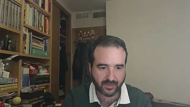 Snapshot of curiosillo83 chatting on 12-20-25, 07:00 curiosillo83 online show from 12-20-25, 07:00