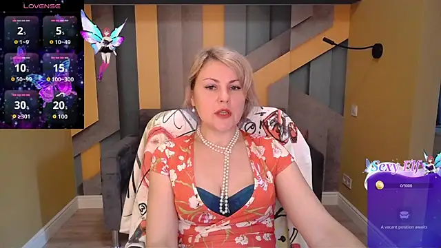 Candy Long online show from 12-23-25, 06:23