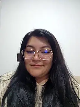 Sakura 0505 online show from 04-09-26, 12:23