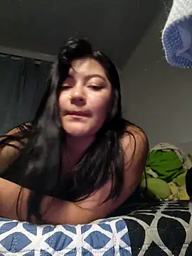 Snapshot of Sakura_0505 chatting on 02-08-26, 04:43 Sakura 0505 online show from 02-08-26, 04:43