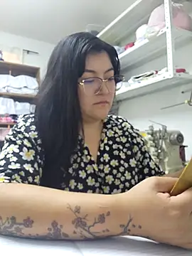 Sakura 0505 online show from 04-11-26, 10:13