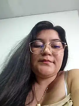 Sakura 0505 online show from 04-14-26, 09:31