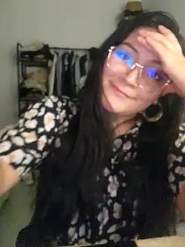 Sakura 0505 online show from 03-27-26, 12:41