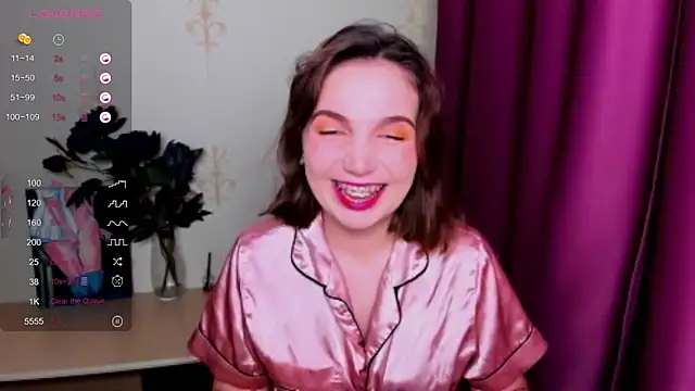 KindHazelHere  online show from 09-12-25, 05:24