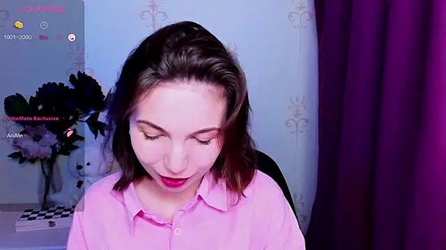 KindHazelHere  online show from 04-04-26, 10:16