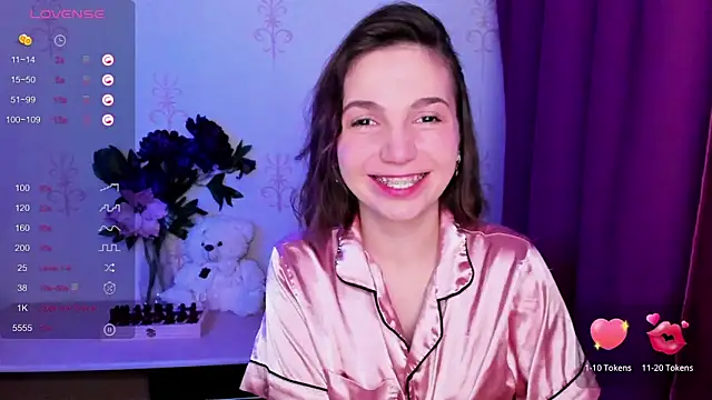 KindHazelHere  online show from 02-05-26, 08:10