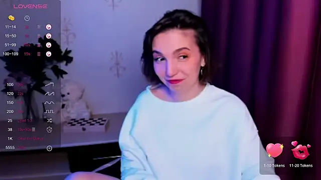 KindHazelHere  online show from 11-13-25, 07:29