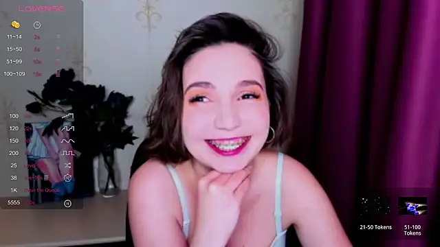 KindHazelHere  online show from 09-26-25, 04:03