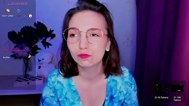 KindHazelHere  online show from 04-18-26, 06:10