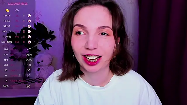 KindHazelHere  online show from 04-07-26, 10:22